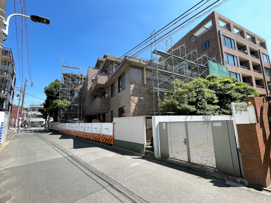 【東京23区】港区南麻布で解体工事進行中